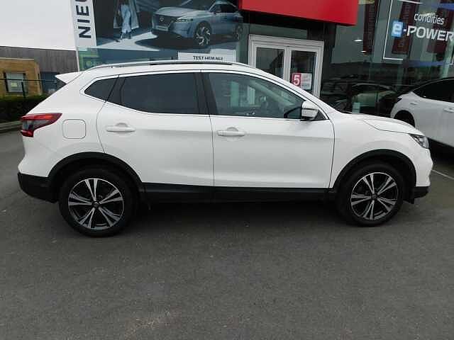 Nissan Qashqai 1.5 dCi N-Connecta