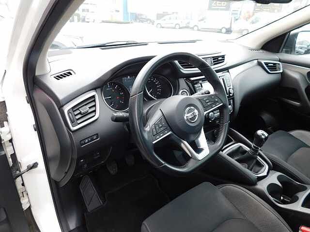 Nissan Qashqai 1.5 dCi N-Connecta