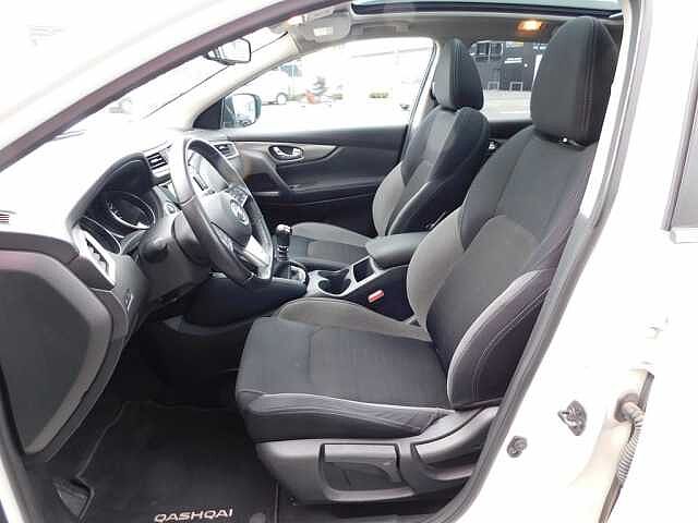 Nissan Qashqai 1.5 dCi N-Connecta