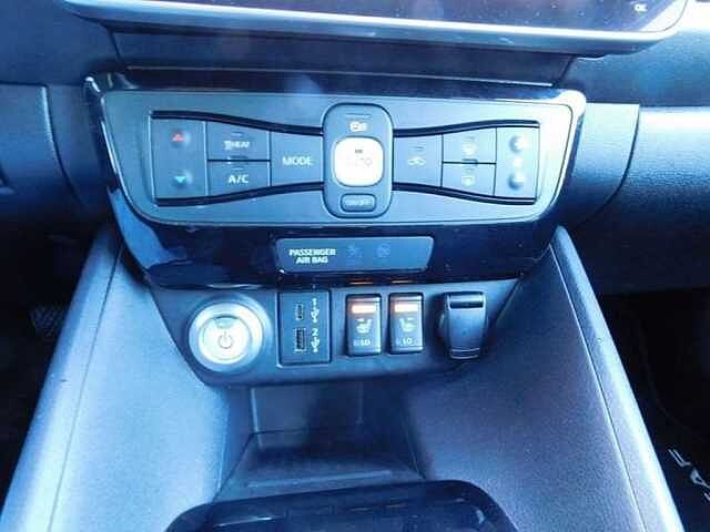 Nissan Leaf 40 kWh N-Connecta