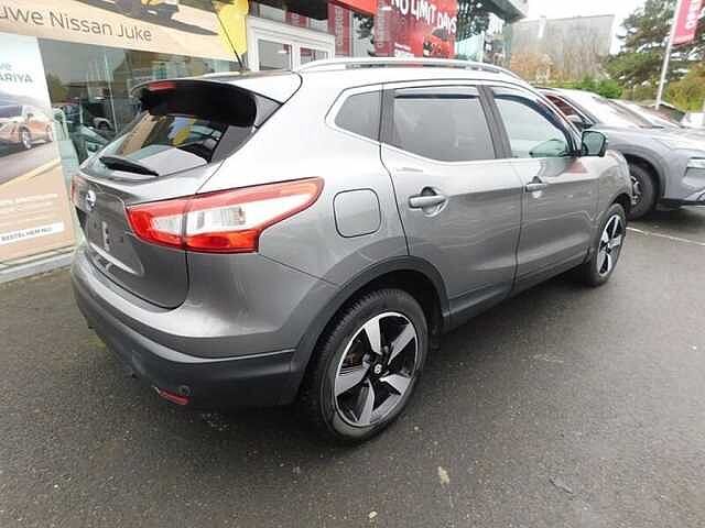 Nissan Qashqai 1.6 dCi AUTOMAAT  N-Connecta Xtronic