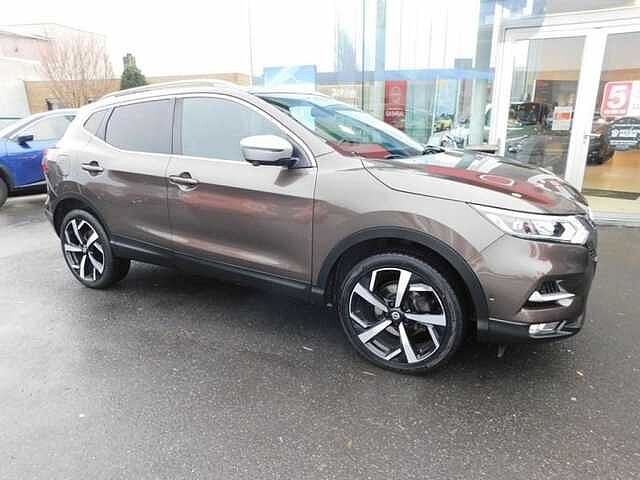 Nissan Qashqai 1.3 DIG-T Tekna+ DCT AUTOMAAT