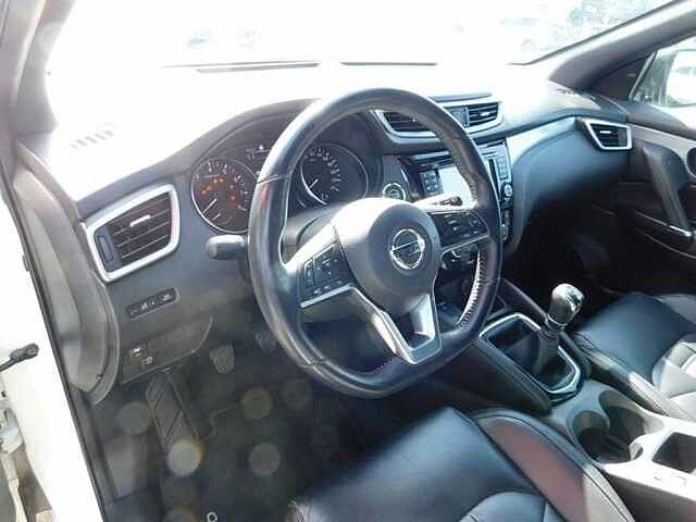 Nissan Qashqai 1.2 DIG-T Tekna Plus