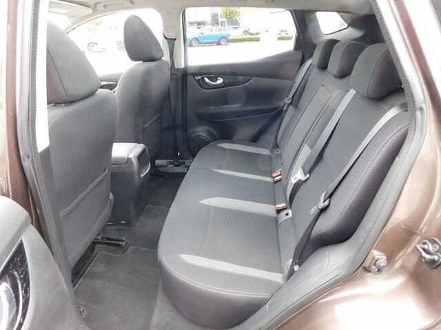 Nissan Qashqai 1.3 DIG-T Urban Edition