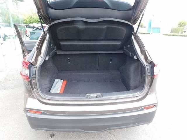 Nissan Qashqai 1.3 DIG-T Urban Edition