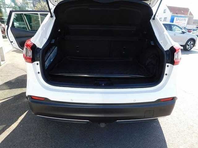 Nissan Qashqai 1.2 DIG-T Tekna Plus