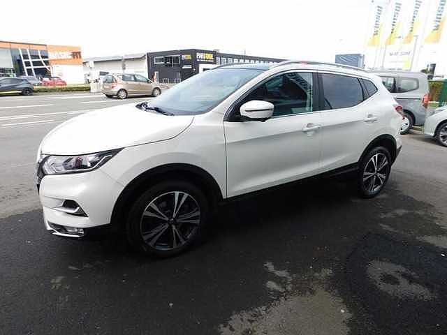 Nissan Qashqai 1.3 DIG-T N-Connecta