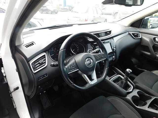 Nissan Qashqai 1.3 DIG-T N-Connecta