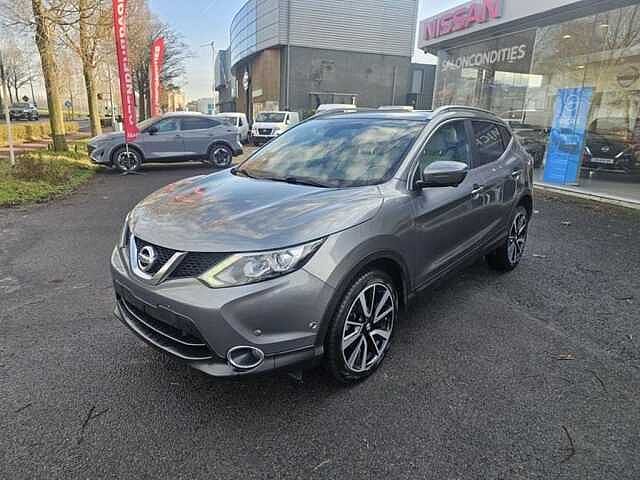 Nissan Qashqai 1.2 DIG-T Tekna Xtronic AUTOMAAT