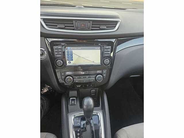 Nissan Qashqai 1.2 DIG-T Tekna Xtronic AUTOMAAT