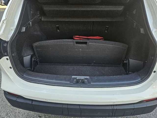 Nissan Qashqai 1.3 DIG-T N-Connecta  3 JAAR WAARBORG