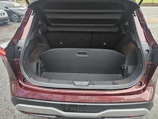 Nissan Qashqai 1.3 Mild-Hybrid N-Connecta 65000 KM 6 JAAR WAARBORG