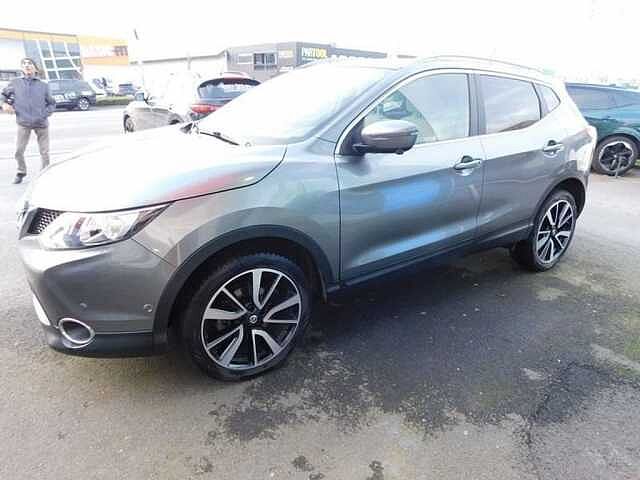 Nissan Qashqai 1.2 DIG-T Tekna Xtronic AUTOMAAT