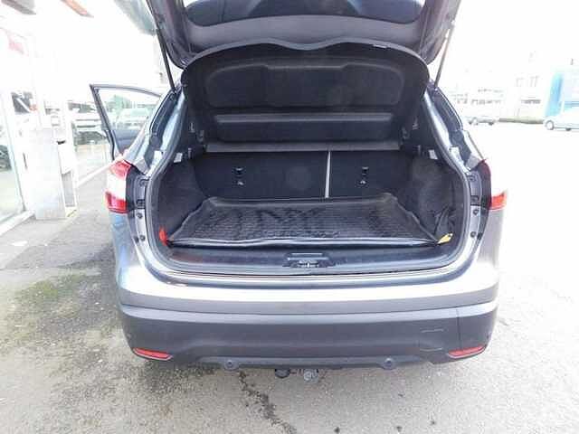 Nissan Qashqai 1.2 DIG-T Tekna Xtronic AUTOMAAT