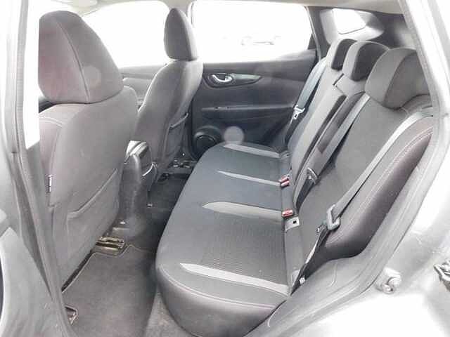 Nissan Qashqai 1.3 DIG-T URBAN EDITION  5 JAAR WAARBORG