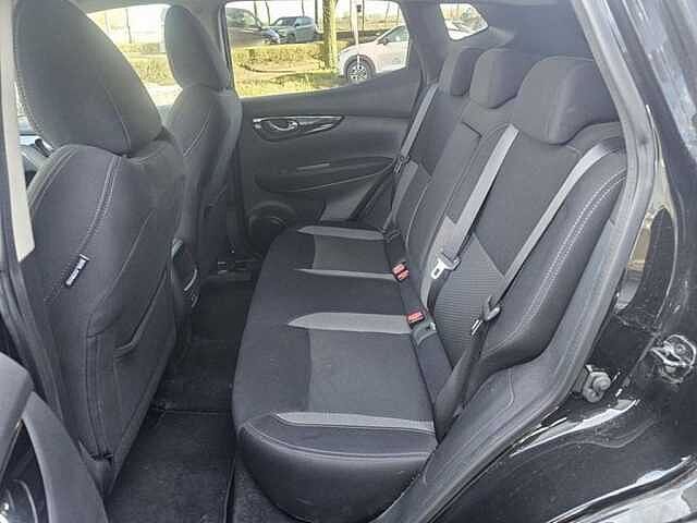 Nissan Qashqai N-Connecta  1.3    5 JAAR WAARBORG