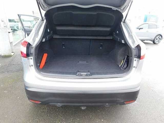 Nissan Qashqai 1.2  DIG-T Acenta  48000KM