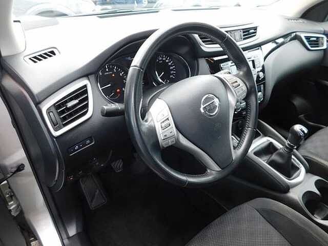 Nissan Qashqai 1.2  DIG-T Acenta  48000KM