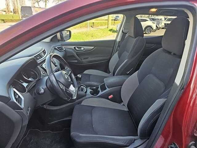 Nissan Qashqai 1.2 DIG-T N-Connecta  2 JAAR WAARBORG