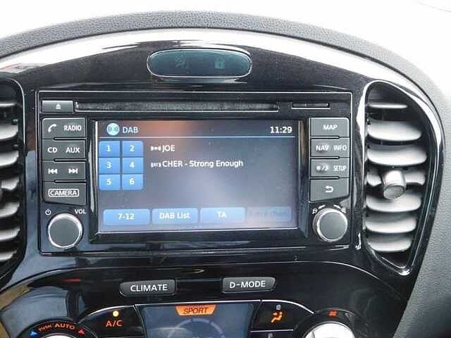 Nissan Juke 1.2 DIG-T N-Connecta 17'' Creative Line 3 JAAR WAARBORG