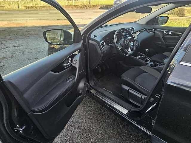 Nissan Qashqai N-Connecta 1.3 5 JAAR WAARBORG