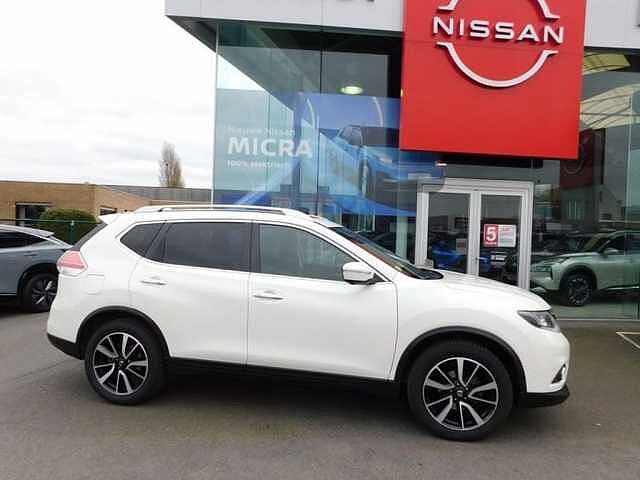 Nissan X-Trail 1.6 dCi Tekna Xtronic  AUTOMAAT
