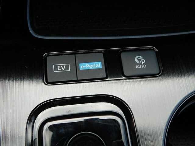 Nissan X-Trail 1.5 E-POWER Tekna 7 JAAR WAARBORG