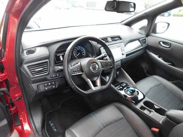 Nissan Leaf EV Tekna 40kWh