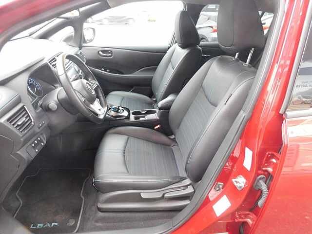 Nissan Leaf EV Tekna 40kWh