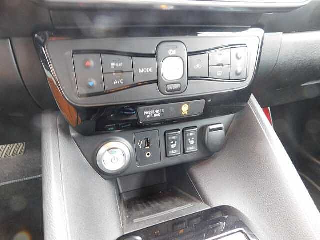 Nissan Leaf EV Tekna 40kWh