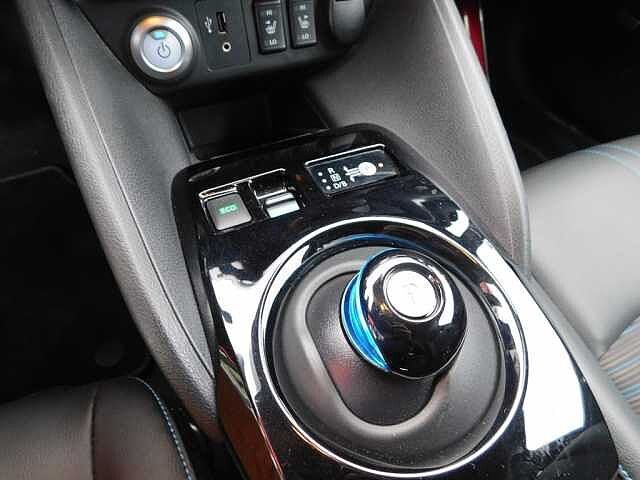 Nissan Leaf EV Tekna 40kWh