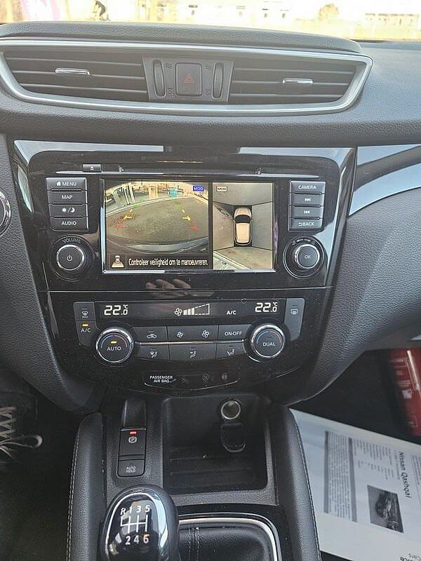 Nissan Qashqai N-Connecta  1.3    5 JAAR WAARBORG