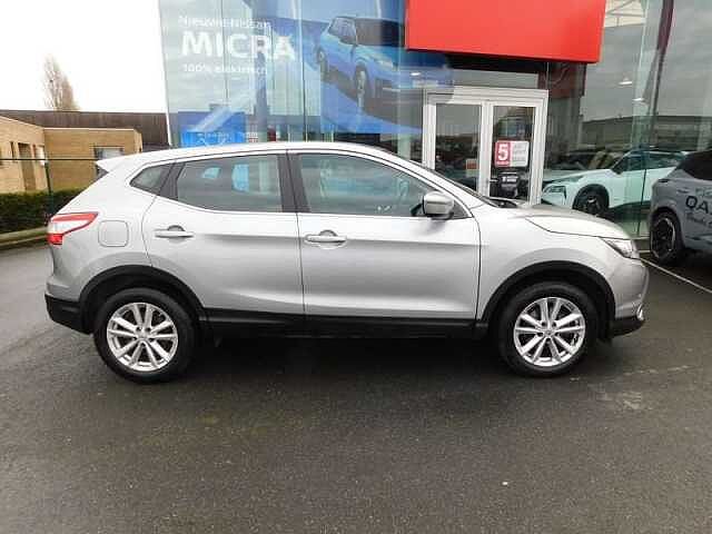 Nissan Qashqai 1.2  DIG-T Acenta  48000KM