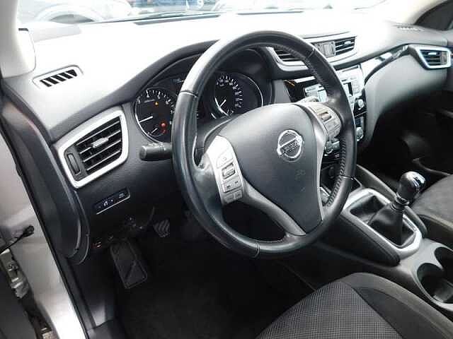 Nissan Qashqai 1.2  DIG-T Acenta  48000KM