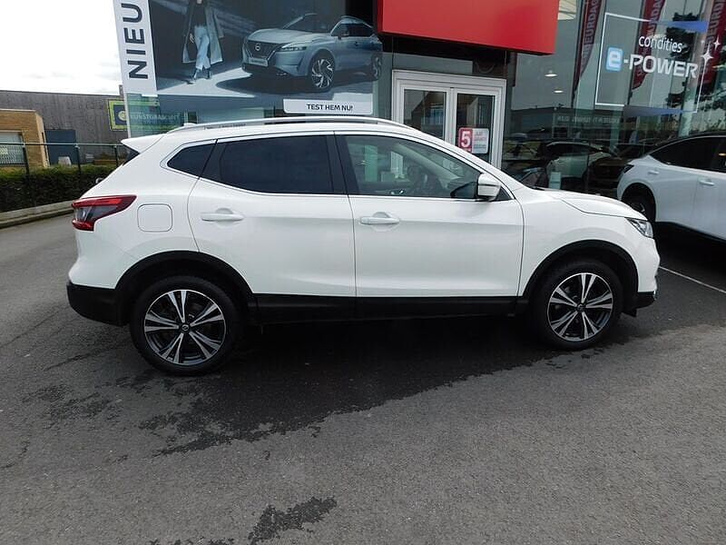 Nissan Qashqai 1.3 DIG-T N-Connecta  3 JAAR WAARBORG