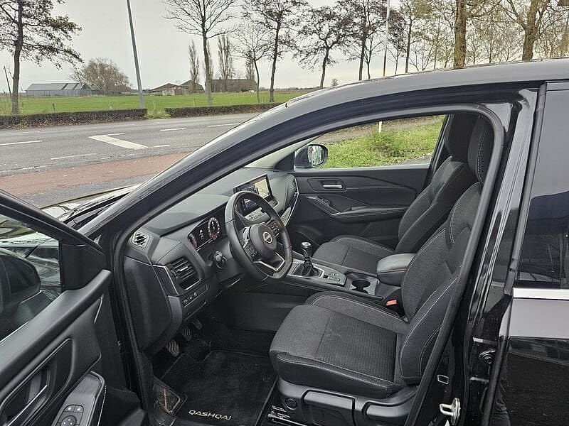 Nissan Qashqai 1.3 Mild-Hybrid N-Connecta 6JAAR WAARBORG