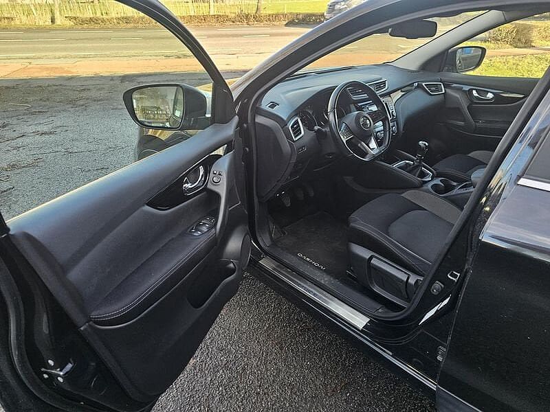 Nissan Qashqai N-Connecta  1.3    5 JAAR WAARBORG