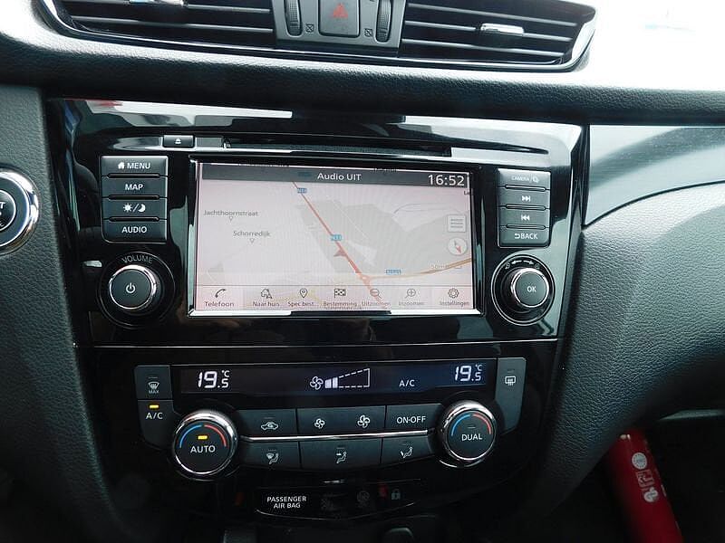 Nissan Qashqai 1.3 DIG-T N-TEC  5 JAAR WAARBORG