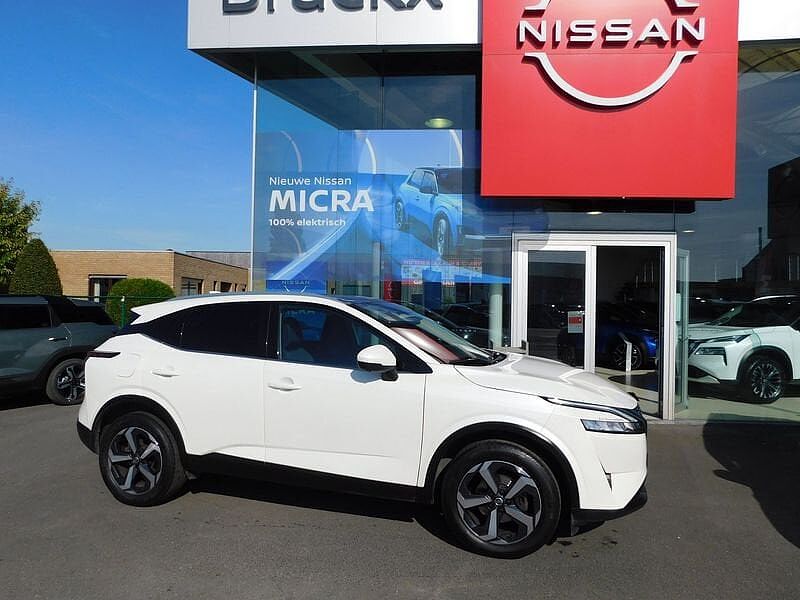 Nissan Qashqai 1.3 Mild-Hybrid N-Connecta  5 JAAR WAARBORG