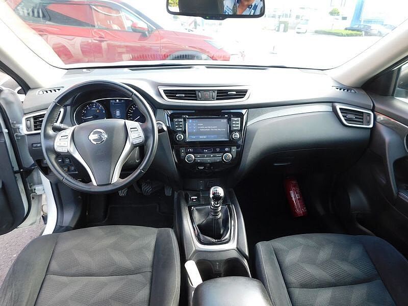 Nissan X-Trail 1.6 DIG-T Connect Edition