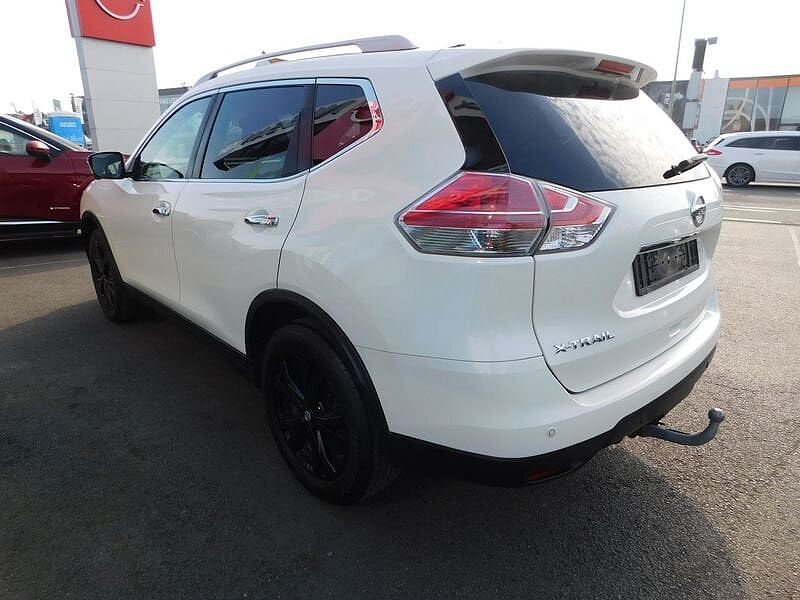 Nissan X-Trail 1.6 DIG-T Connect Edition