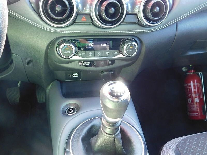 Nissan Juke 1.0 DIG-T N-Connecta 29000 KM 3 JAAR WAARBORG