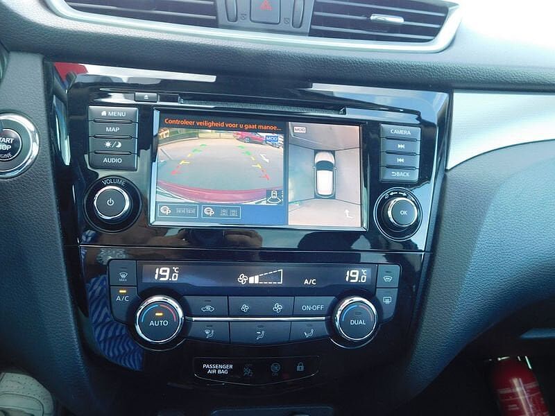 Nissan Qashqai 1.3 DIG-T Tekna   52000 km  3 JAAR WAARBORG