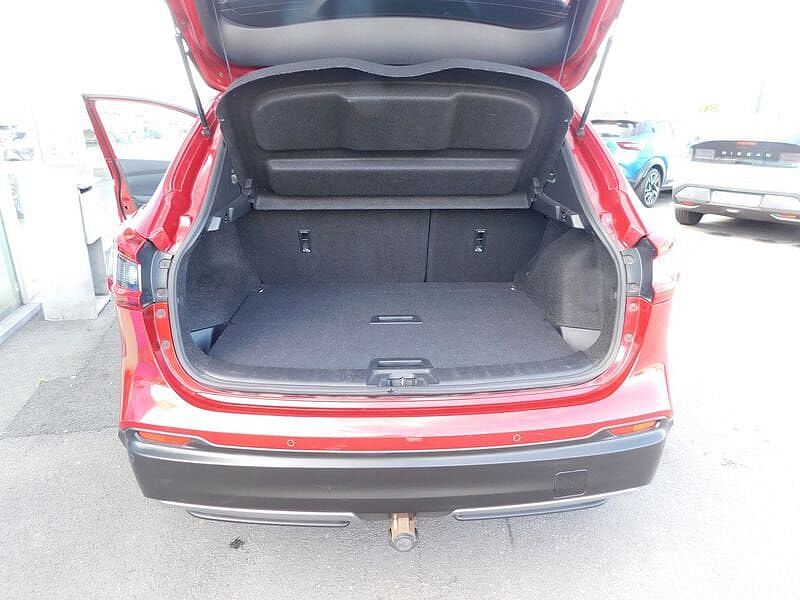 Nissan Qashqai 1.3 DIG-T Tekna   52000 km  3 JAAR WAARBORG