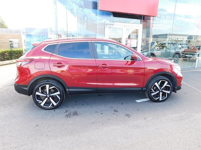 Nissan Qashqai 1.3 DIG-T Tekna   52000 km  3 JAAR WAARBORG