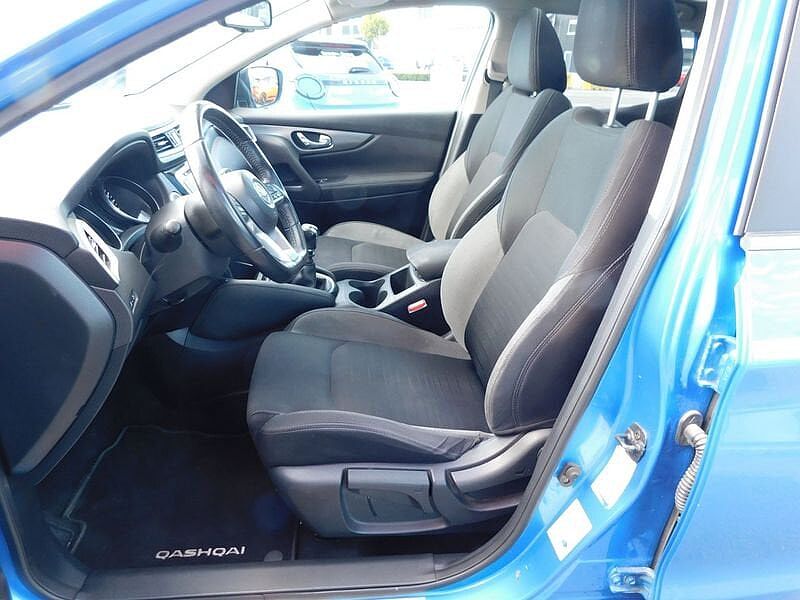 Nissan Qashqai 1.2 DIG-T N-CONNECTA  2 JAAR WAARBORG
