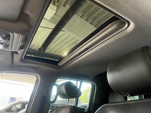 Nissan Navara V6 3.0d