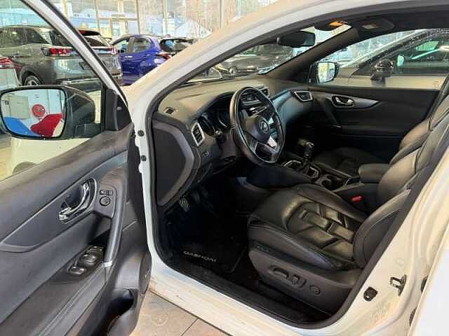 Nissan Qashqai Tekna 1.2 DIG-T