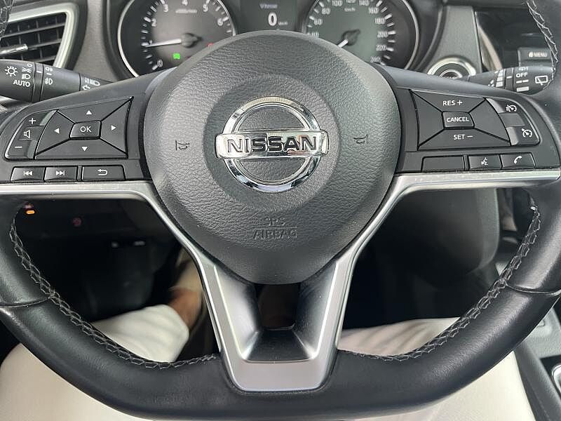 Nissan Qashqai TEKNA 1.3 DIGT 103 kW