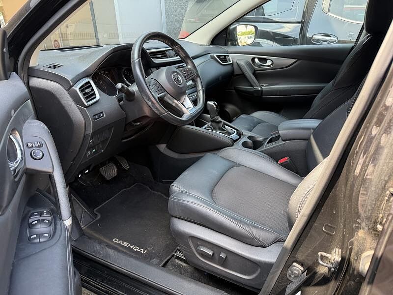 Nissan Qashqai TEKNA 1.3 DIG-T 117 kW